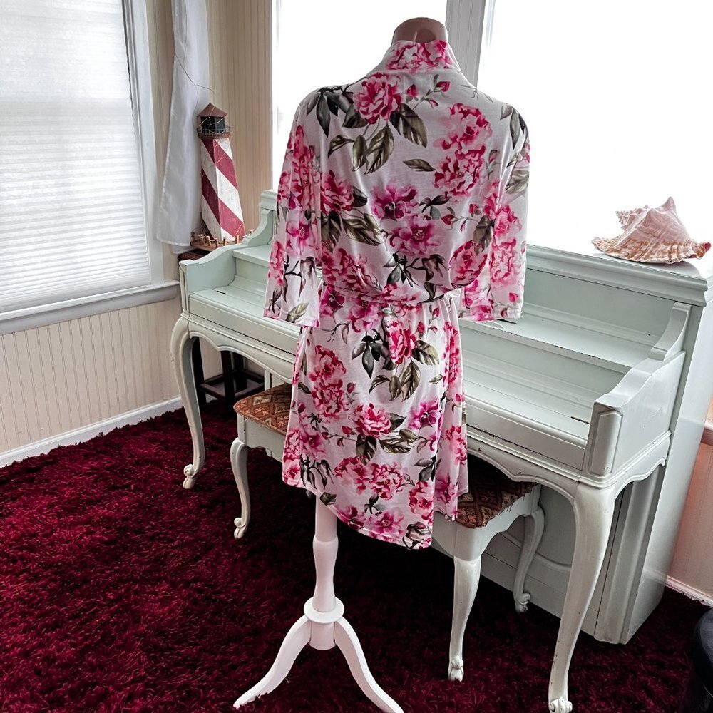 SHOW ME YOUR MUMU Brie garden of blooms robe swim cover bridal robe - Picture 4 of 6